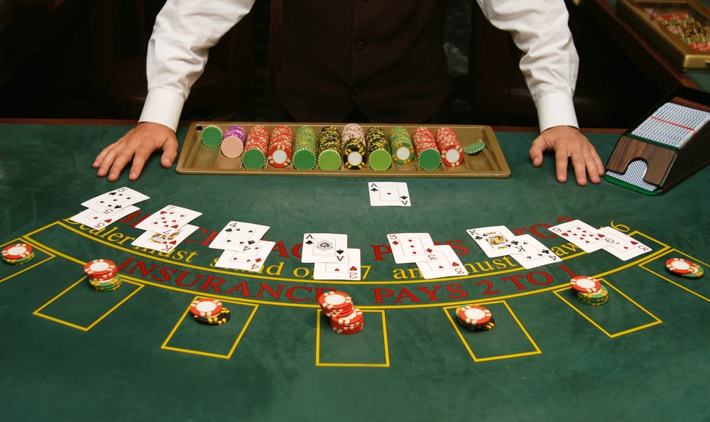online casino roulette table game